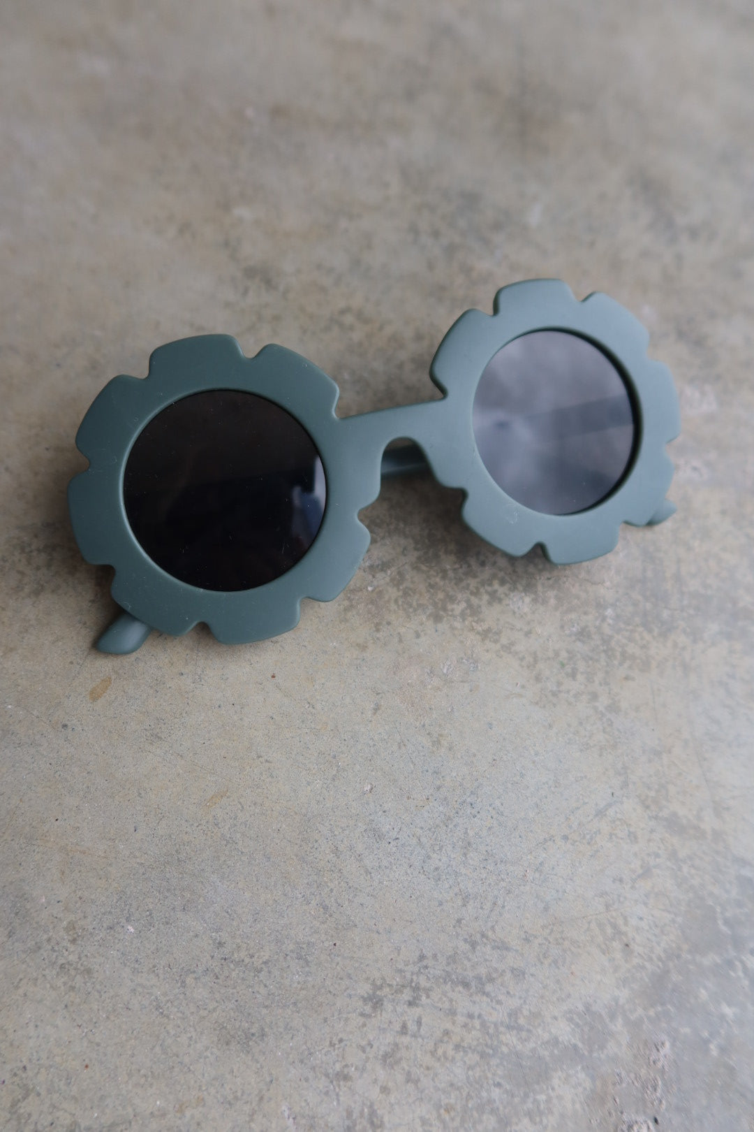 Olivia Sunglasses - MOSS