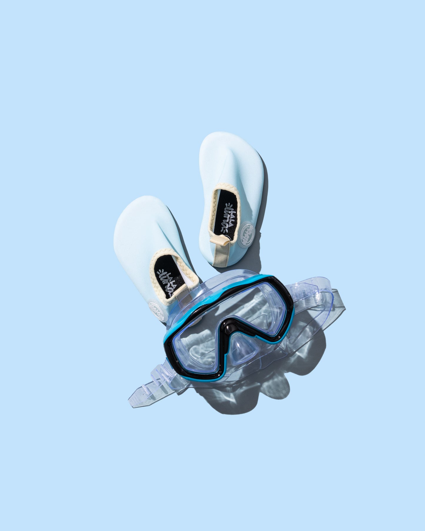 "Bubblegum" Water shoes