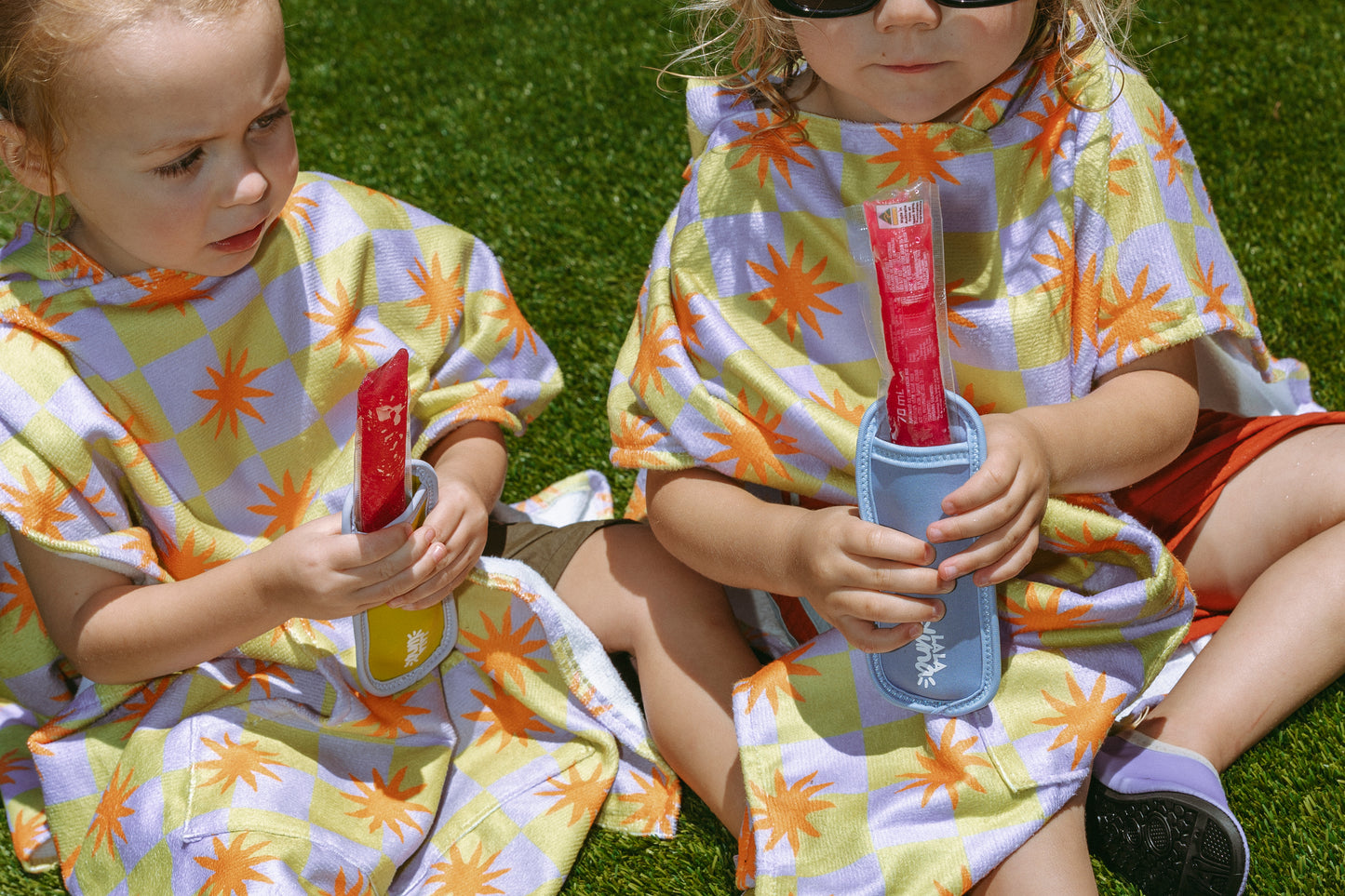 Icey Pole Holder
