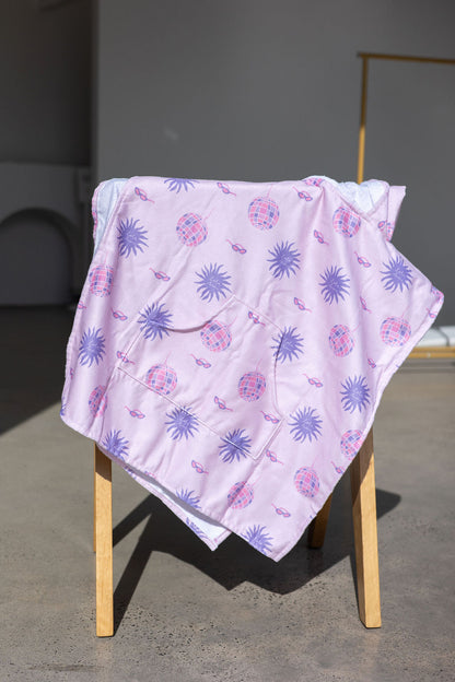 "TULLY" Hooded Towel