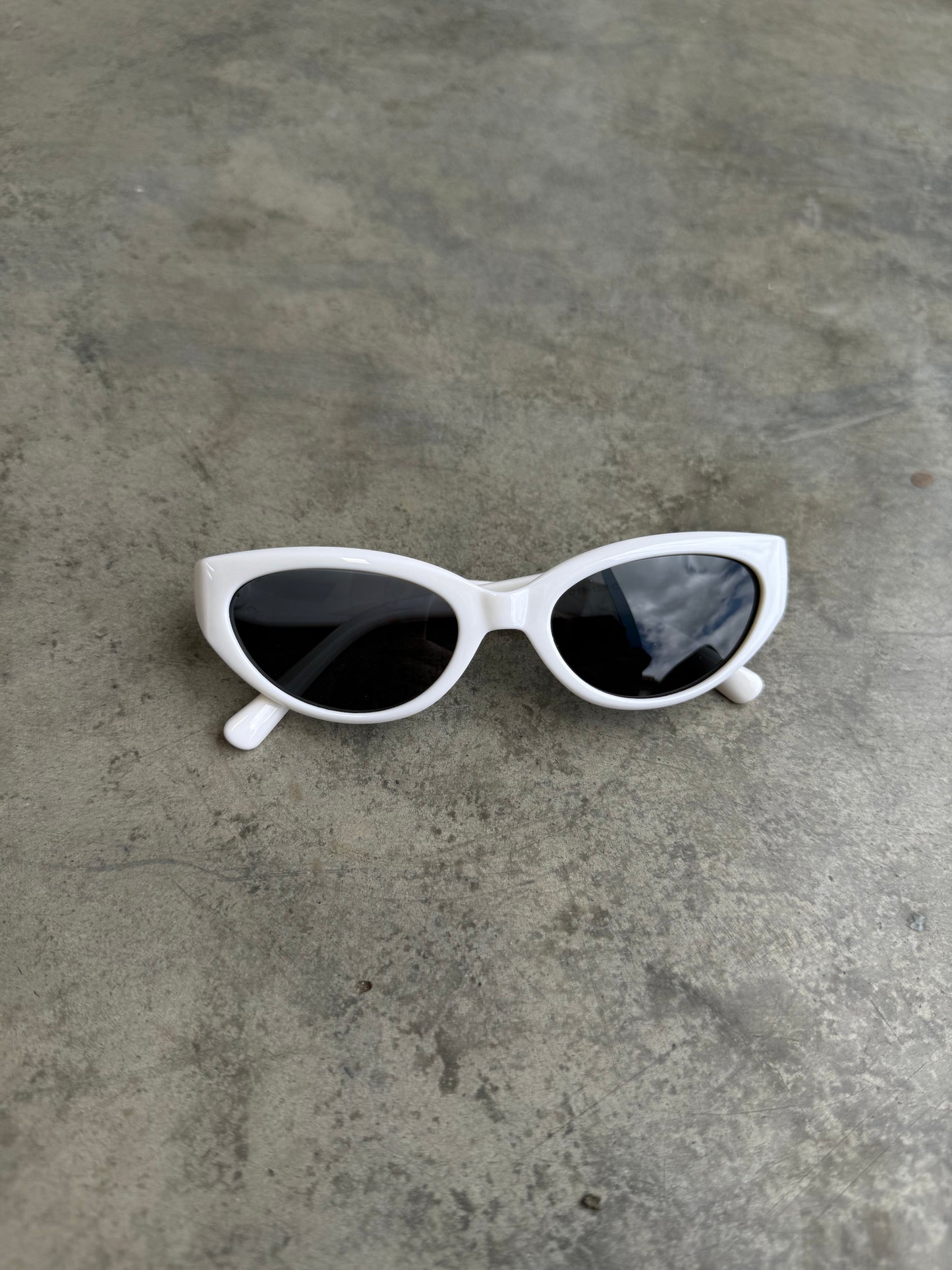 Blaze Sunglasses "Cream"
