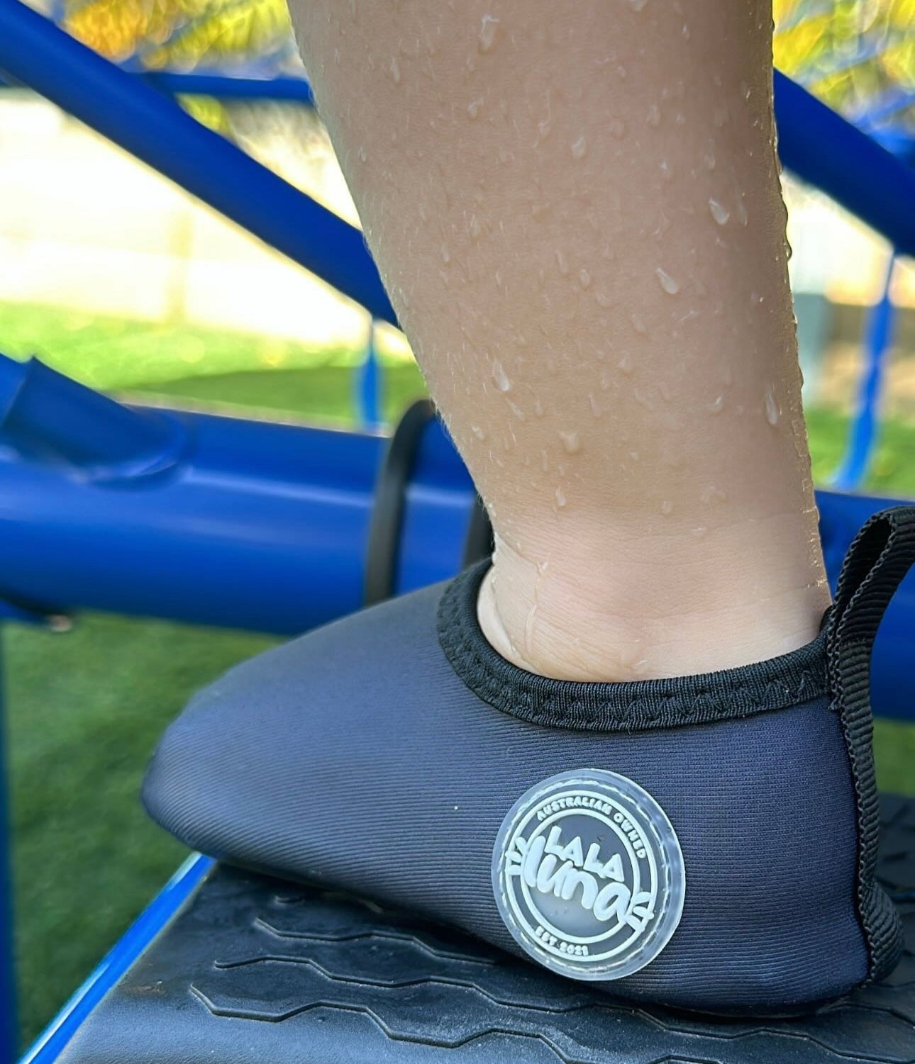 "Licorice" Water shoes