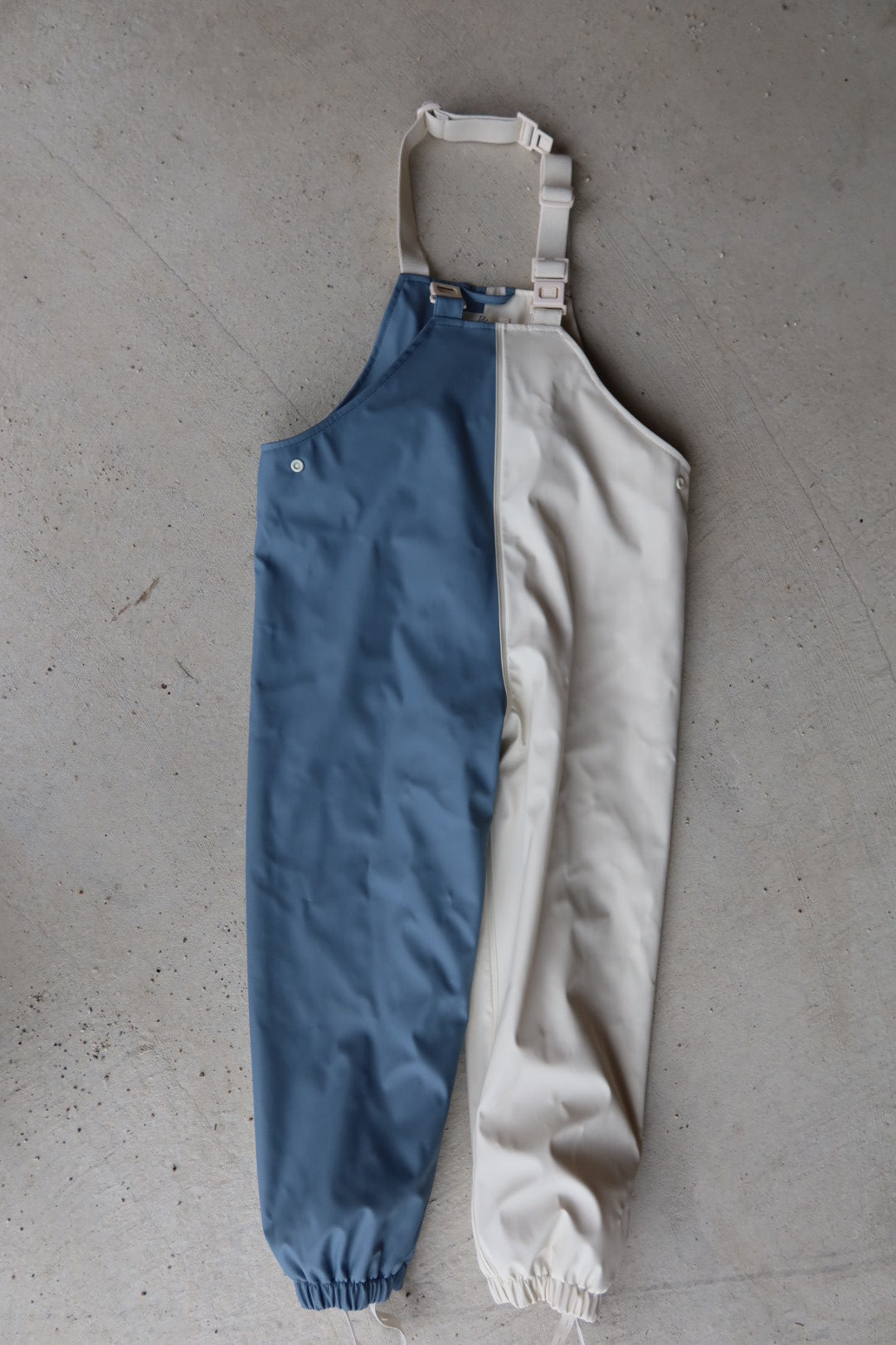 Fleece lined Rain overalls size 5-6