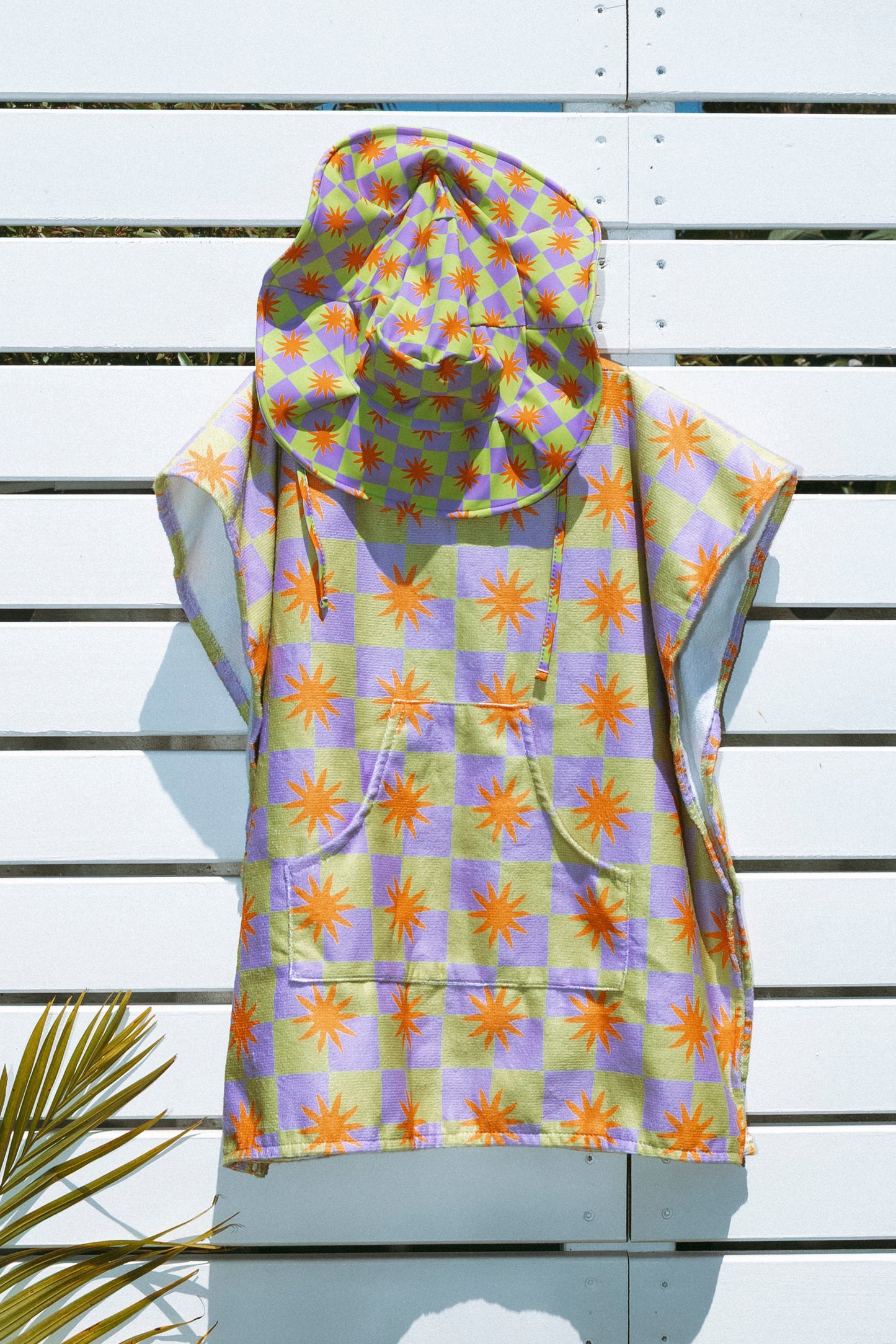 "JAGGER" Hooded Towel