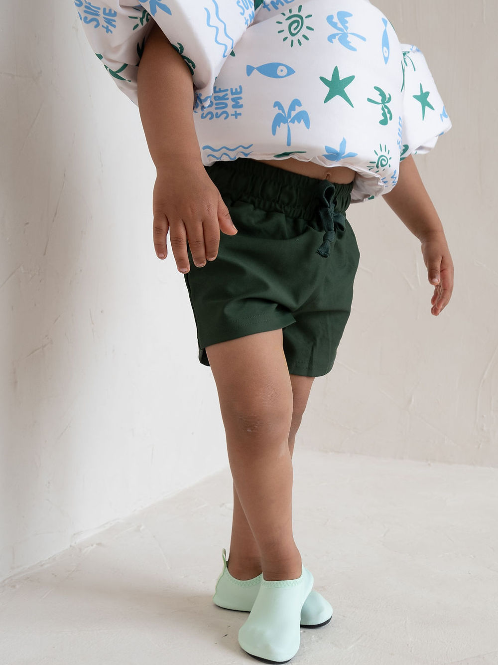 "Apple" Water shoes